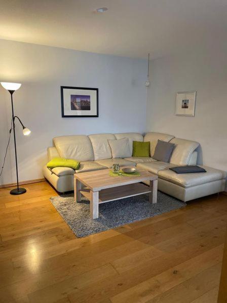 Gepflegte Ferienwohnung In Ruhiger Lage Bad Kissingen Exterior foto